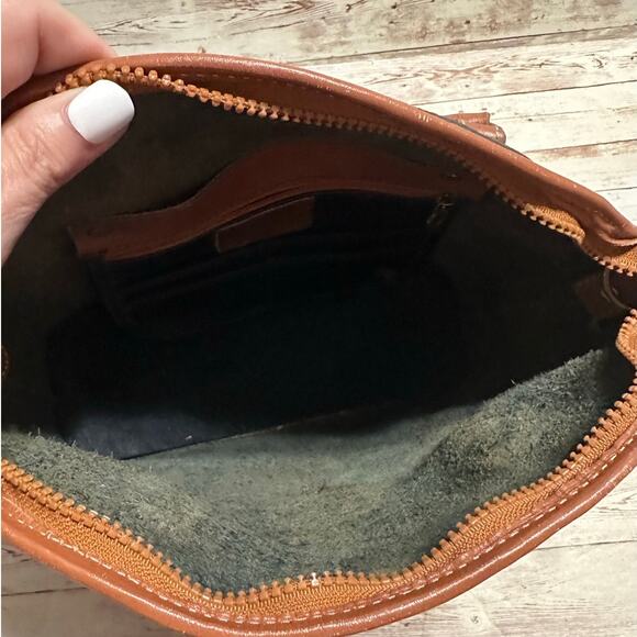 Dooney & Bourke Vintage Pebbled Leather Purse Satchel Navy Blue All Weather - Picture 8 of 12